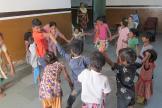 images/si-bildung/2_Indienhilfe_Kinder_tanzen.jpg